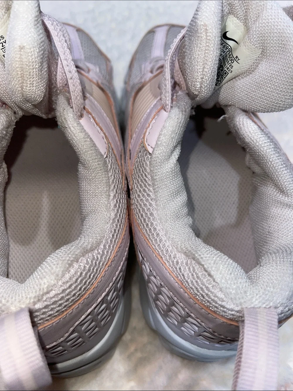 Nike Vomero 5 Pink Mesh Athletic Sneakers